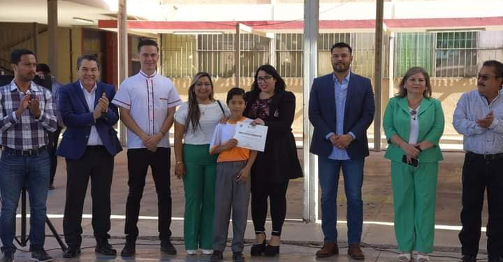 PROMUEVE AYUNTAMIENTO VALORES EN LUNES CÍVICO EN ESCUELA PRIMARIA LUIS ENCINAS