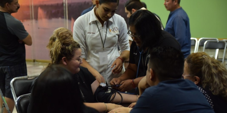 IMPARTE DIRECCIÓN DE SALUD CURSO DE SIGNOS VITALES A ENLACES MUNICIPALES