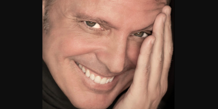¡Por fin! Luis Miguel anuncia fechas para su tour 2023