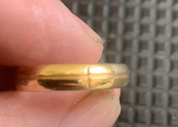 Se encontraba buceando en fondo del mar y no creerás lo que encontró