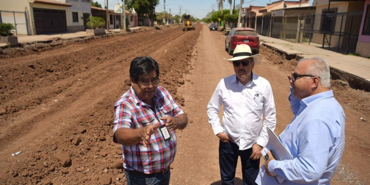 SUPERVISA LAMARQUE CANO AVANCE EN OBRAS DE INFRAESTRUCTURA SANITARIA Y POSTERIOR PAVIMENTACIÓN