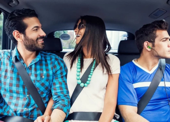 Uber lanza en EU cuentas para menores de entre 13 y 17 años que viajan solos