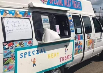 COMPRA CAMIÓN DE HELADOS PARA QUE SUS HIJOS CON SÍNDROME DE DOWN TUVIERAN SU PROPIO NEGOCIO