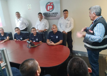 CAPACITAN A CADETES DE LA ACADEMIA DE POLICÍA MUNICIPAL EN EL C5i