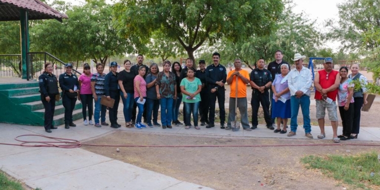 VISITA PROGRAMAS PREVENTIVOS DE LA POLICÍA MUNICIPAL DELEGACIÓN ANTONIO ROSALES