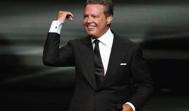 LUIS MIGUEL ABRE OTRA FECHA EN GUADALAJARA