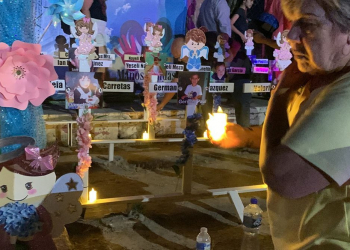 RECUERDAN CON VIGILIA A NIÑAS Y NIÑOS DE GUARDERIA ABC, A 14 AÑOS DEL INCENDIO