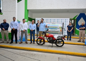 PREMIA OOMAPAS DE CAJEME A USUARIOS CUMPLIDOS EN EL MES DEL PADRE