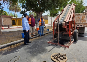 SUPERVISA LAMARQUE CANO AVANCE EN OBRAS DE PAVIMENTACIÓN Y CRUCEROS CON CONCRETO HIDRÁULICO