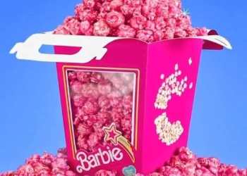 YA LLEGARON LAS PALOMITAS ROSAS A LOS CINES