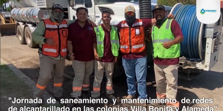 OOMAPAS DE CAJEME DANDO MANTENIMIENTO EN RED ALCANTARILLADO DE VILLA BONITA Y ALAMEDA