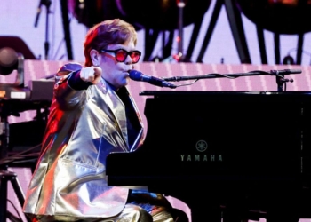 ELTON JOHN SE DESPIDE DE LOS ESCENARIOS TRAS 52 AÑOS DE PURA ALEGRÍA