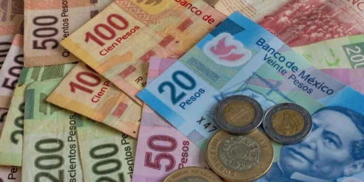 PESO SE COTIZÓ HOY A 16.84 POR DÓLAR