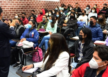 UNAM ALERTA Y PIDE A TODO MÉXICO VOLVER A USAR EL CUBREBOCAS POR CAMBIOS EN EL VIRUS DEL COVID-19
