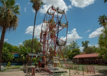CONCLUYEN TRABAJOS DE LIMPIEZA EN PARQUE INFANTIL OSTIMURI