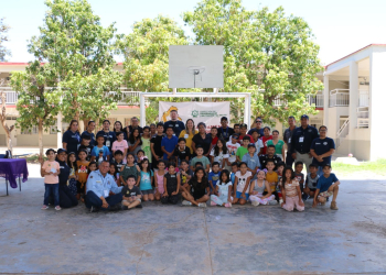 BRINDA POLICÍA MUNICIPAL ALEGRÍA A NIÑAS Y NIÑOS DEL ALBERGUE ITOM KARI DE DIF CAJEME
