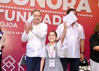 HEMOS GENERADO OPORTUNIDADES PARA DISMINUIR DESERCIÓN ESCOLAR EN UN 5 POR CIENTO: ALFONSO DURAZO