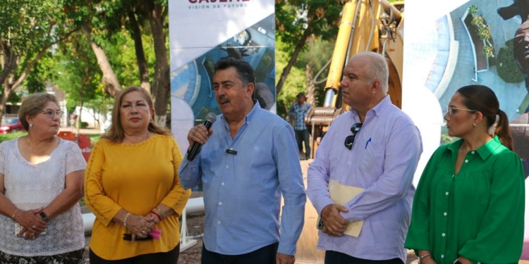 ALCALDE DA INICIO A LA REHABILITACIÓN DEL BOULEVARD RAMÍREZ ENTRE MICHOACÁN Y SINALOA