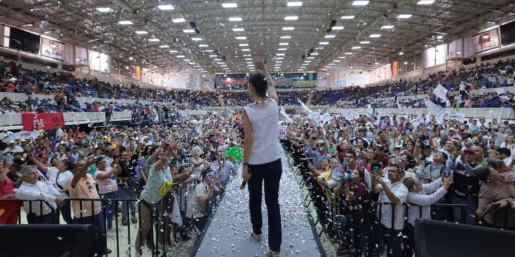EL PLAN SONORA ES EL FUTURO DEL PAÍS: EN CIUDAD OBREGON, CLAUDIA SHEINBAUM VA POR LA DEFENSA DE UNA 4T BASADA EN EL DESARROLLO CON BIENESTAR