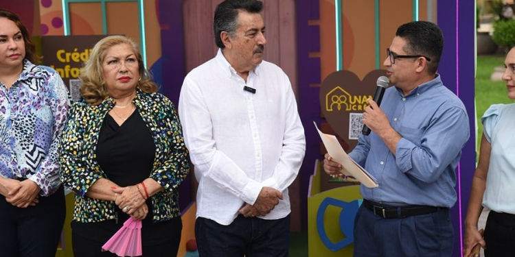 Promueve Alcalde Beneficios del Programa MejoraSí de Infonavit