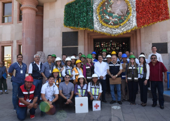 CON SIMULACRO DE SISMO CONMEMORAN ANIVERSARIO 37 DEL SISTEMA NACIONAL DE PROTECCIÓN CIVIL