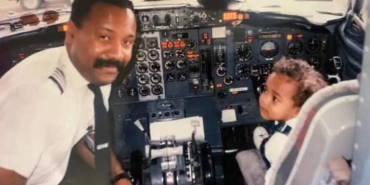MI SUEÑO ERA VOLAR COMO MI PAPÁ