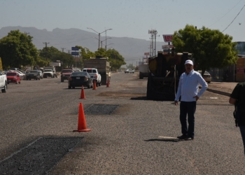 RECORRE ALCALDE OBRAS EN PROCESO DE PAVIMENTACIÓN