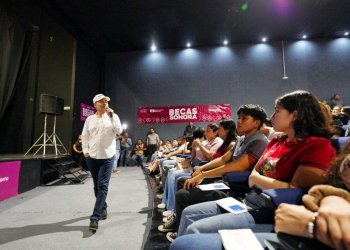 Beneficiamos a más de 110 mil estudiantes con el programa de becas más grande de la historia en Sonora: Alfonso Durazo