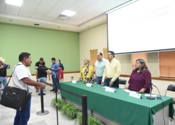 BRINDA ALCALDE SOLUCIONES MEDIANTE EL PROGRAMA DE ATENCIÓN Y PARTICIPACIÓN CIUDADANA