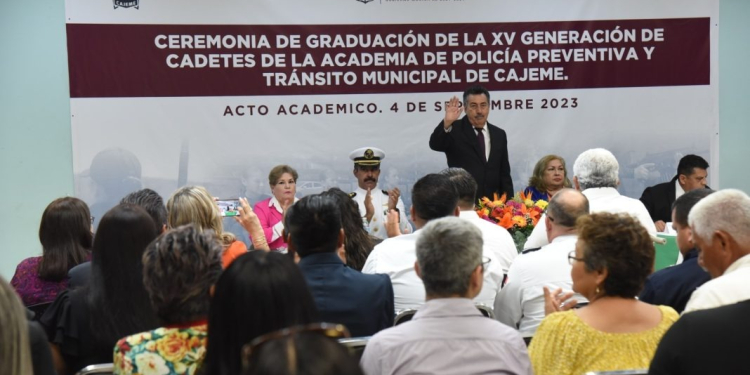 SE GRADÚA DECIMOQUINTA GENERACIÓN DE LA ACADEMIA DE POLICÍA MUNICIPAL