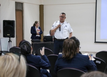 IMPARTE SSPM CURSO A CFE SOBRE PREVENCIÓN DE ACCIDENTES Y CULTURA DE LA VIALIDAD