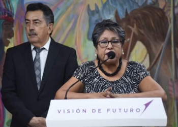 PROGRAMAS PREVENTIVOS DE SEGURIDAD PÚBLICA LLEGAN A ESCUELAS Y PADRES DE ESTUDIANTES