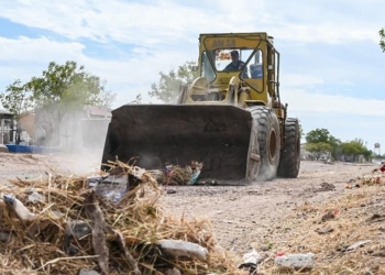 LISTOS PANTEONES MUNICIPALES PARA DÍA DE MUERTOS