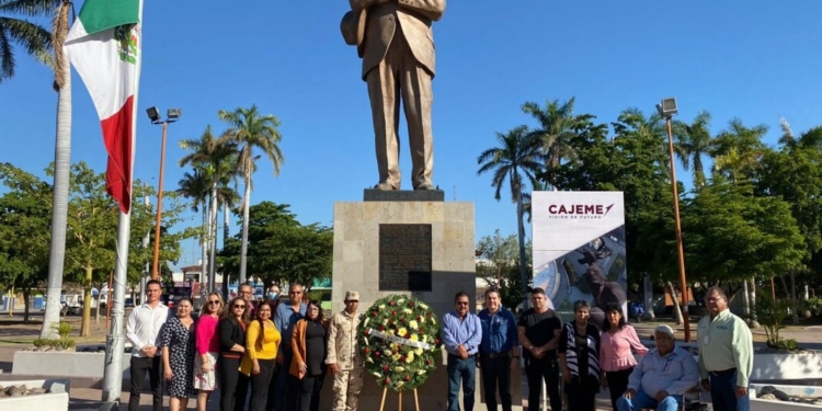 GOBIERNO MUNICIPAL CONMEMORA EL 53 ANIVERSARIO LUCTUOSO DE LÁZARO CÁRDENAS DEL RÍO