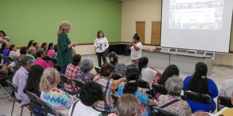 FORTALECE GOBIERNO MUNICIPAL UNIÓN ENTRE GRUPOS DE COMITÉS VECINALES