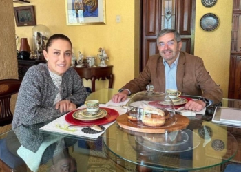 “CONVENIMOS TRABAJAR PARA AVANZAR EN LA TRANSFORMACIÓN DEL PAÍS”: SHEINBAUM SE REÚNE CON JUAN RAMÓN DE LA FUENTE