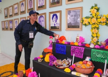 CONMEMORA POLICÍA MUNICIPAL TRADICIÓN MEXICANA