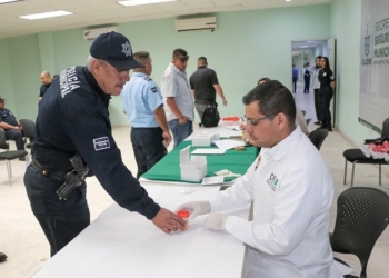 APLICAN SORPRESIVAMENTE ANTIDOPING A POLICIAS MUNICIPALES EN CIUDAD OBREGÓN