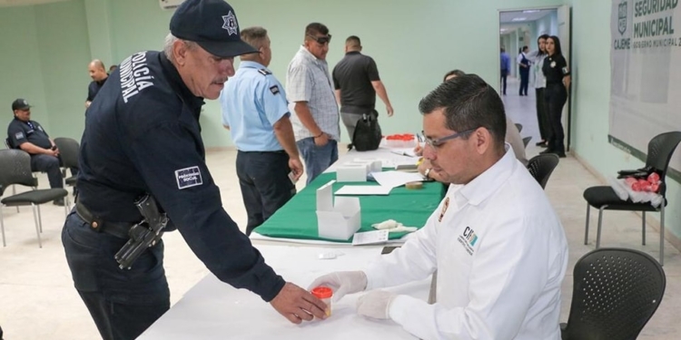 APLICAN SORPRESIVAMENTE ANTIDOPING A POLICIAS MUNICIPALES EN CIUDAD OBREGÓN