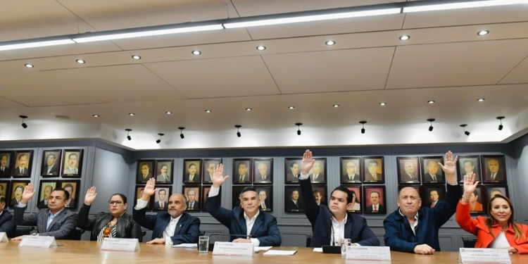APRUEBA PRI PARTICIPACIÓN DE XÓCHILT EN SU PROCESO INTERNO DE SELECCIÓN A LA CANDIDATURA A LA PRESIDENCIA