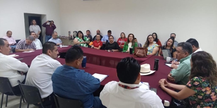 PRESENTAN AVANCES DEL PROGRAMA “ESCUELAS Y COMUNIDADES SALUDABLES”