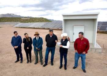 BENEFICIAMOS LA ECONOMÍA DE LAS FAMILIAS DE LA SIERRA DE SONORA CON EL APROVECHAMIENTO DE LA ENERGÍA SOLAR: ALFONSO DURAZO
