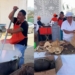 FAMILIA VIAJA SEIS HORAS PARA REGALAR COMIDA A DAMNIFICADOS DE ACAPULCO
