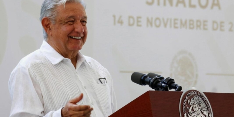 AMLO Y BIDEN REVISARÁN TEMAS ECONÓMICOS, DE FRONTERA Y DROGAS EN CUMBRE DE LA APEC