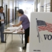 TEMAS ECONÓMICOS ENCABEZAN LAS PRIORIDADES DE LOS VOTANTES HISPANOS EN EE.UU. RUMBO A 2024