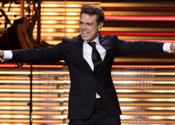 ¡BRILLO EL “SOL” POR ACAPULCO! LUIS MIGUEL DONÓ 10 MILLONES DE PESOS TRAS EL PASO DE OTIS