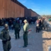 ARIZONA ENVÍA SOLDADOS A LA FRONTERA CON MÉXICO PARA LIDIAR CON FLUJO DE MIGRANTES
