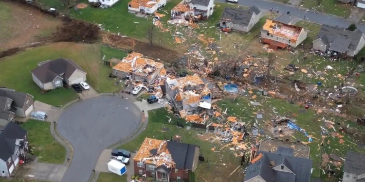 SUBE A 6 CIFRA DE MUERTOS POR TORNADOS EN TENNESSEE