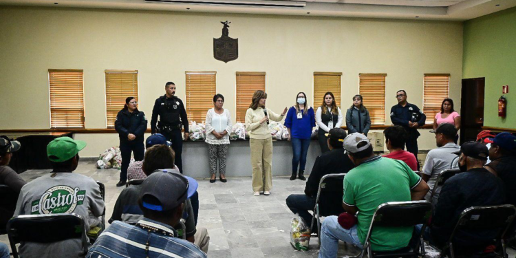 BENEFICIAN CON APOYO ALIMENTICIO A INTEGRANTES DEL PROGRAMA LAVA-CARROS
