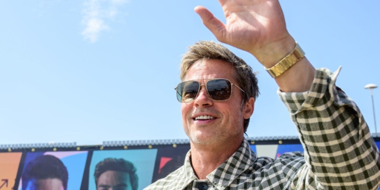 BRAD PITT CUMPLE 60 AÑOS EN MEDIO DE UNA FUERTE POLÉMICA CON SUS HIJOS Y LA ILUSIÓN DE UN NUEVO AMOR